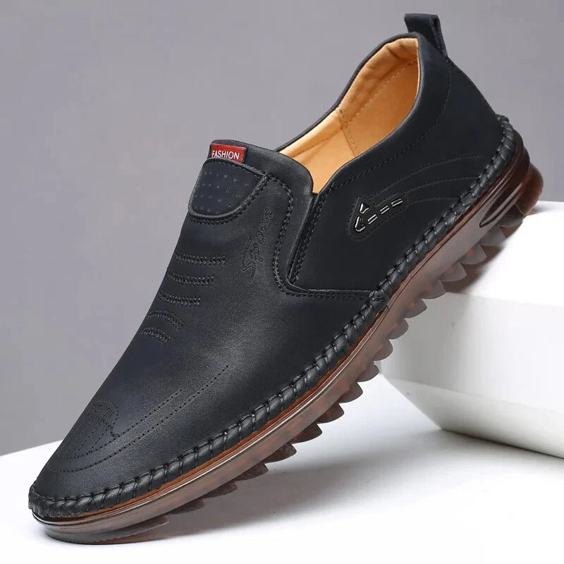 Fashion Men Casual Shoes Slip On