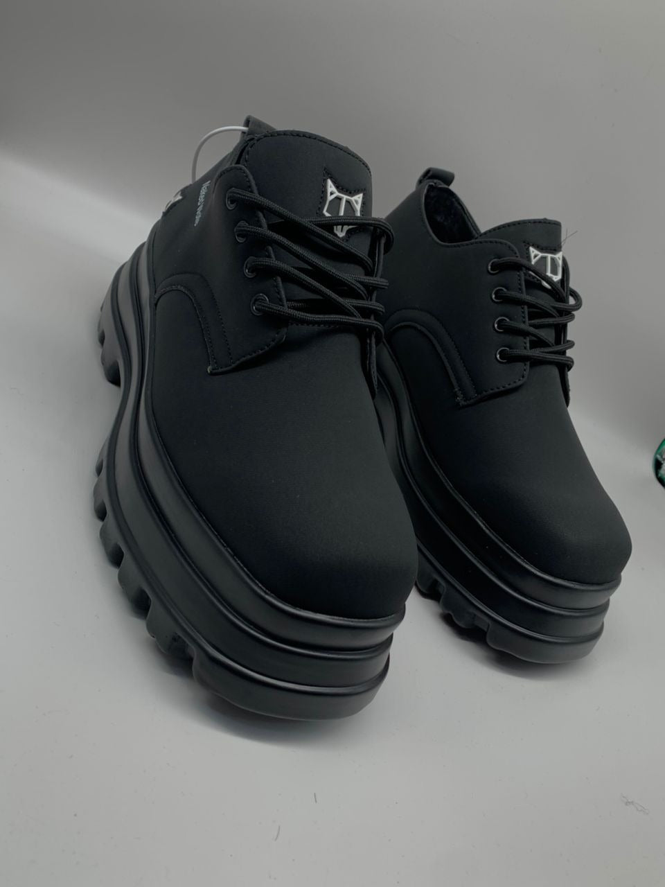 NW Men's High Sole Shoe