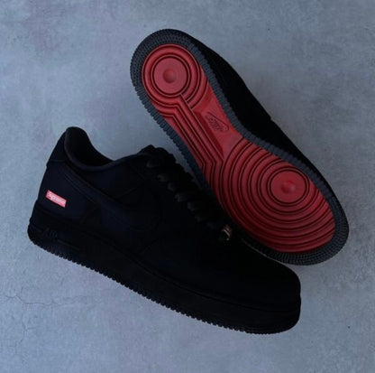 AIR FORCE 1 Supreme - Blackest (red rone laces & red soles)