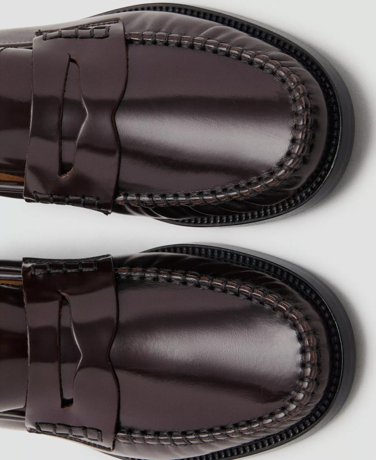 Women's Gathered Leather Moccasins