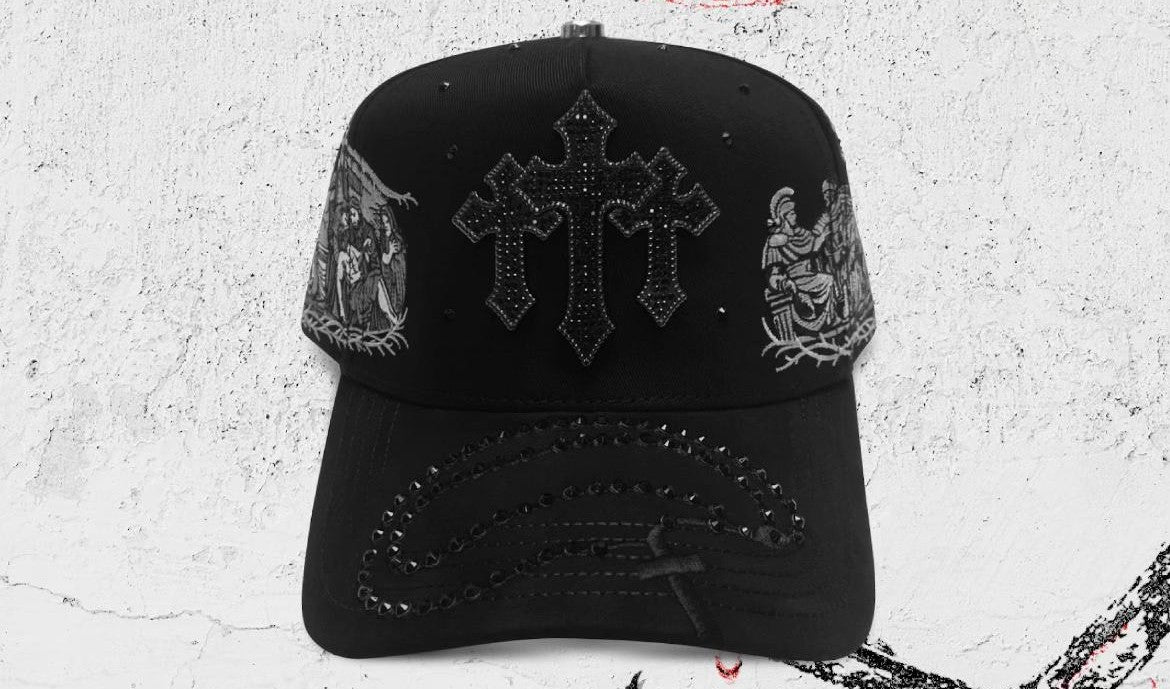 Sparkling Cross Necklace Black Cap