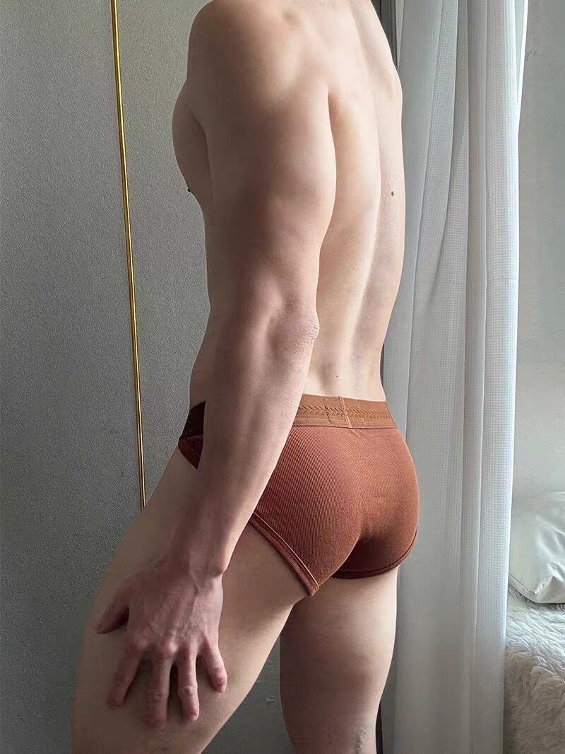 Men's Low-Rise Ribbed Cotton Breathable U-Pouch Athletic Briefs
